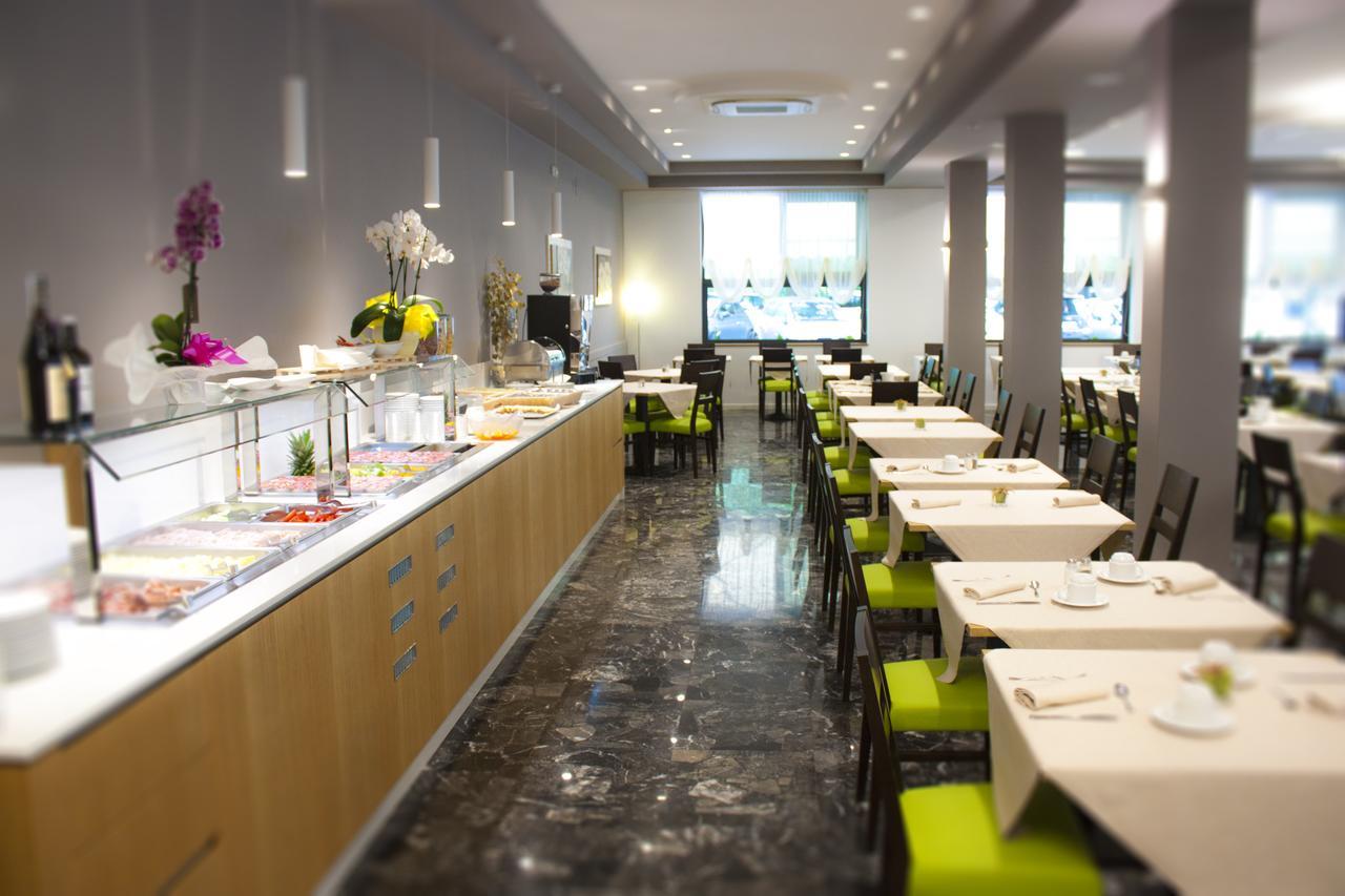 Hotel Pillon Bibione Dış mekan fotoğraf